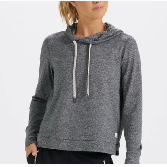 Vuori Tops - Vuori Halo Essential Hoodie Grey Women's Small Pullover Sweatshirt